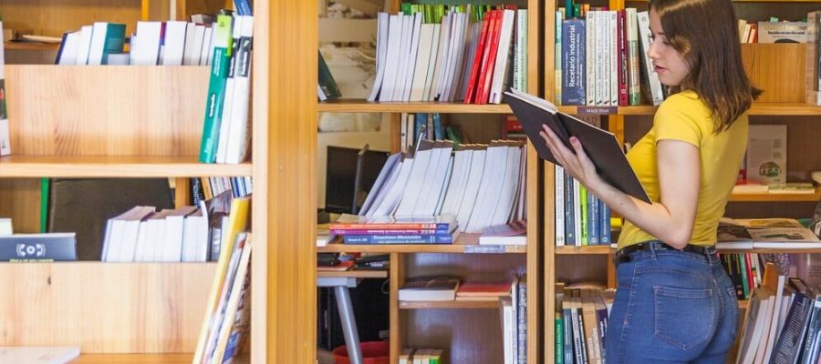 Why Anecdote’s Hybrid Model Sets It Apart as the Best Book Publishing House in North India